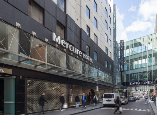 Mercure Hotel Melbourne or similar