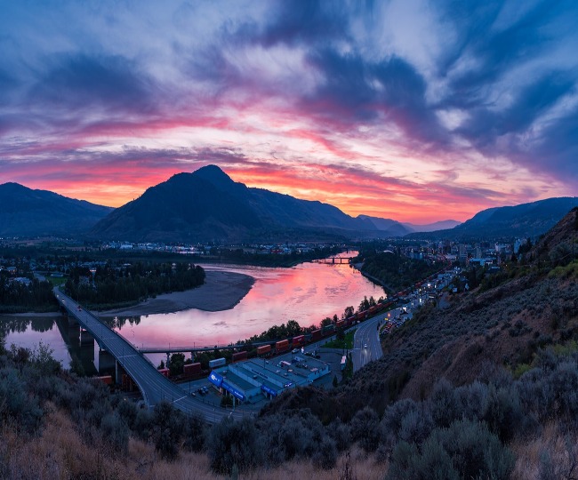 7 Days and 6 Nights - Western Canada Van Tour