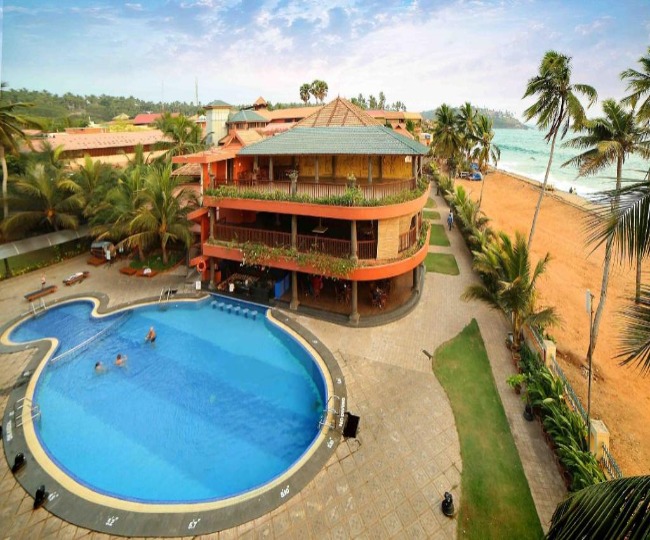 Hotel Uday Samudra Kovalam or Similar